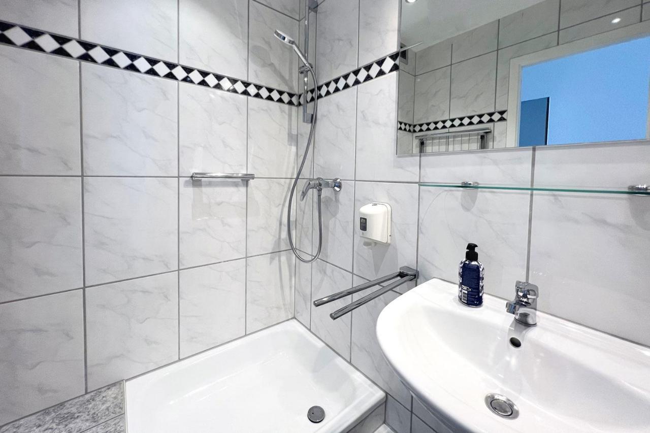Cozy Apartment In Malente Buitenkant foto